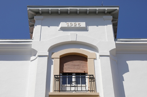 Ravalement de façade au Boulevard de Gaulle à Hendaye