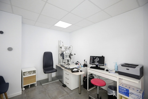 Peinture intérieur de cabinet ophtalmologique à Tarnos
