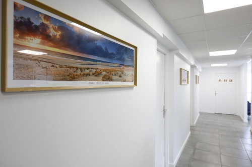 Pintura interior de la Clinica oftalmológica Pralon en Tarnos