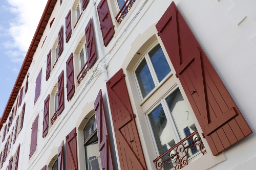 Ravalement de façade de l´Hotel Colbert à Saint-Jean-de-Luz