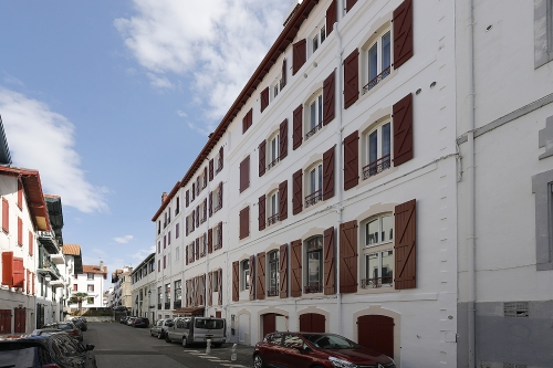 Ravalement de façade de l´Hotel Colbert à Saint-Jean-de-Luz