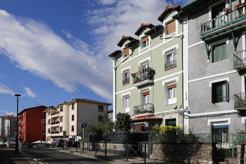 Rehabilitación de fachada en la calle Aduana de Irun