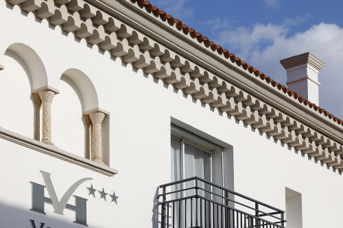 Rehabilitación de fachada del hotel Valencia en Hendaya playa