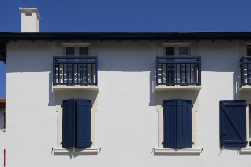 Ravalement de façade de la Résidence Val-Lisa à Urrugne