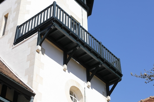 Rehabilitación de fachada de la torre del Village de vacances VTF Le domaine de Françon en Biarritz