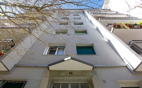 Lomeña: Rehabilitación con SATE en edificio de Irun.