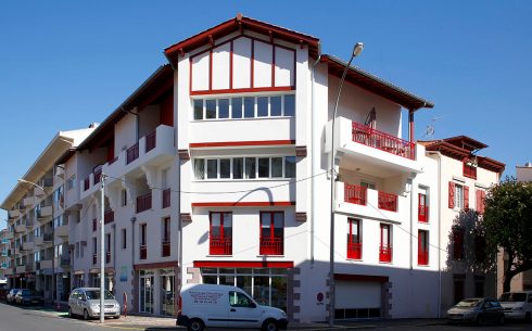 Lomeña: New construction building in Hendaye Rue des Mimosas.