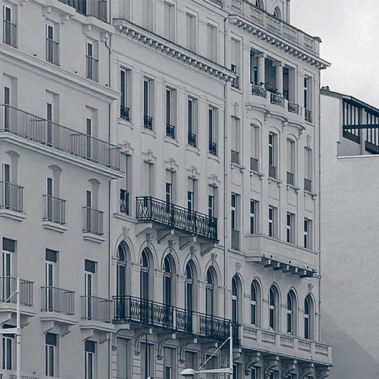 Lomena: Rehabilitación de fachadas de edificios para profesionales